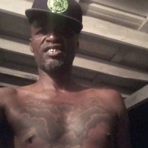 Meet your Posher, Larry